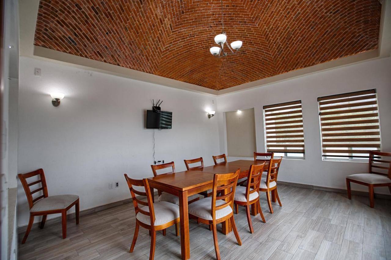 Hotel La Cuesta Toscana Bernal Εξωτερικό φωτογραφία